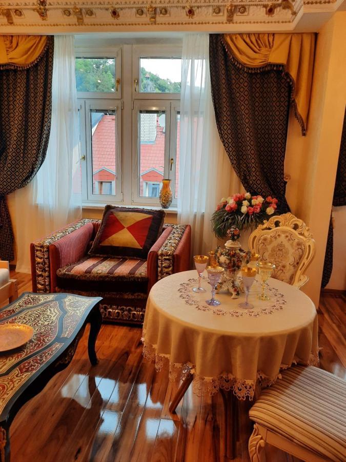 Fantasy Apartment Karlovy Vary Exterior photo